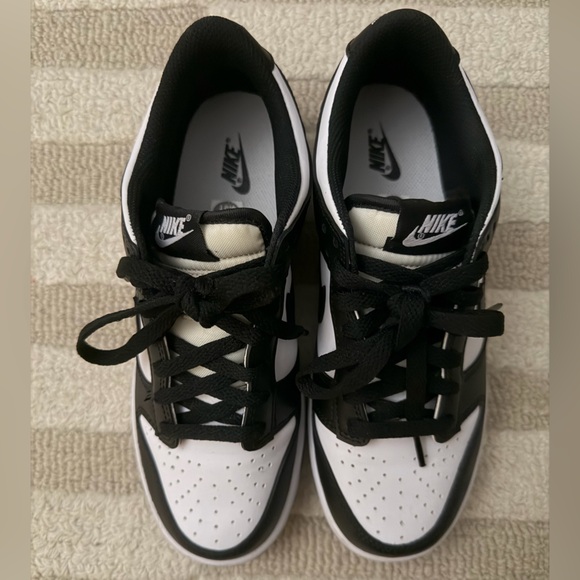 Nike Big Kids Panda Dunk Low